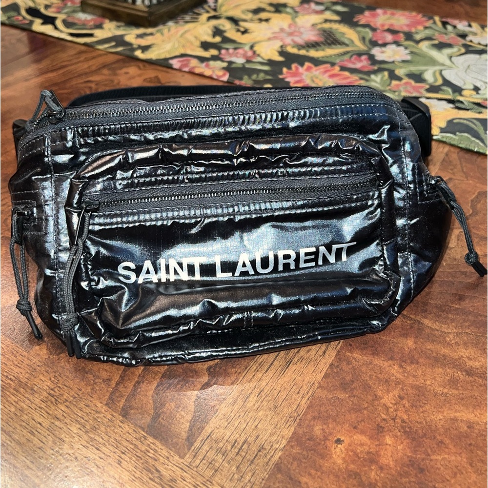 Saint Laurent cross body bag in black and platinum